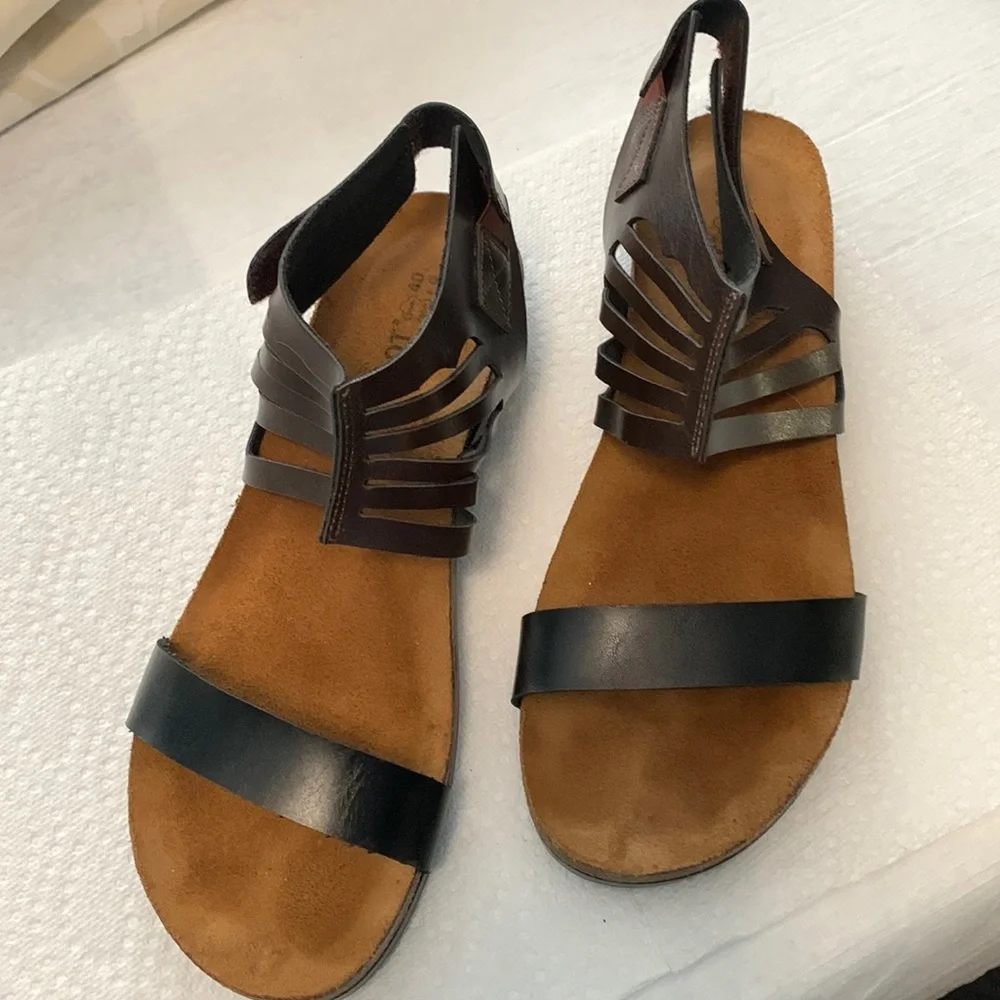 Naot Black and Brown leather Sandals 9 40 - Picture 2 of 5